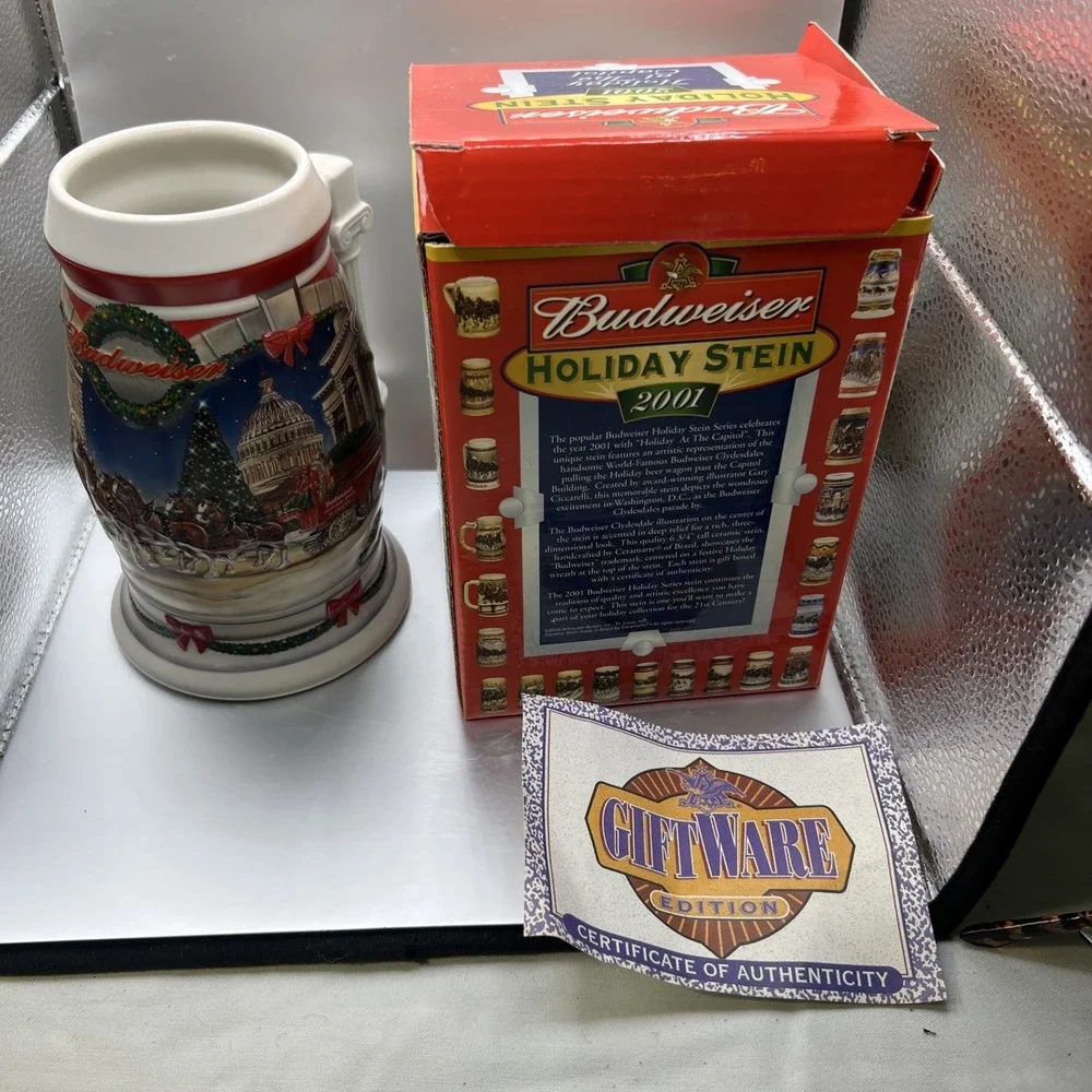 BUDWEISER 2001 HOLIDAY STEIN - HOLIDAY AT THE CAPITOL - ORIGINAL BOX WITH‎ COA